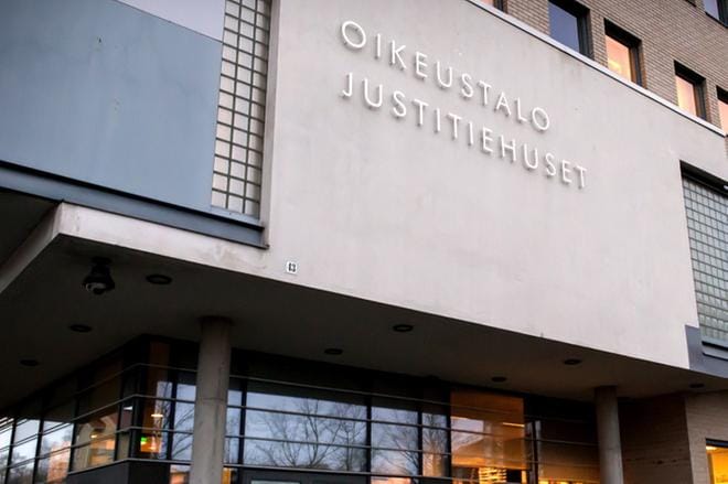 Niin sanotun onecoin-jutun ensimmäinen oikeudenkäynti Pohjanmaan käräjäoikeudessa päättyi ehdolliseen vankeustuomioon. ARKISTOKUVA: KALLE LYDMAN