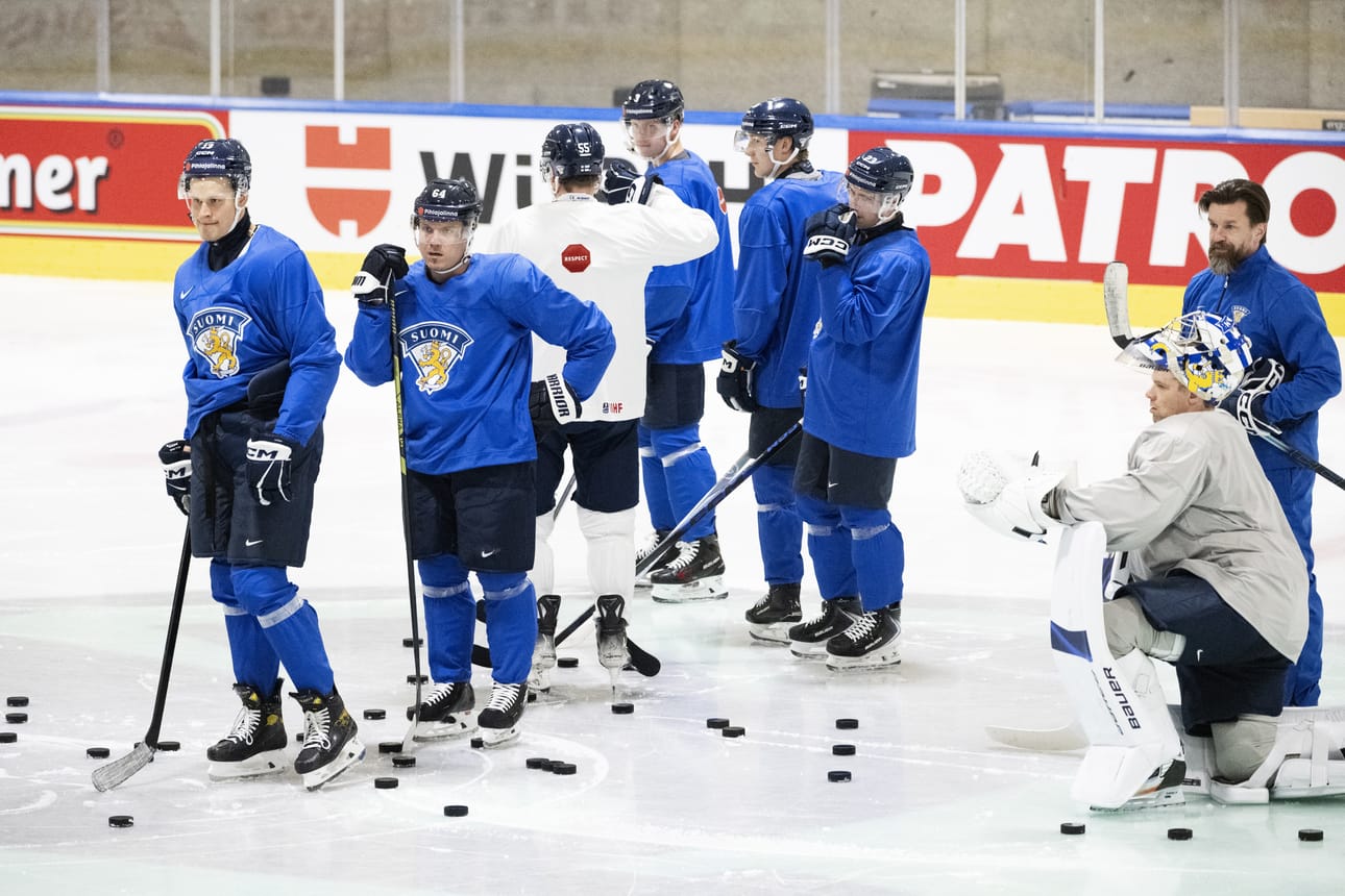 Leijonat voitti MM-kisaisännän Sveitsin loppuottelussa myöhään sunnuntaina. Kuva joukkueen harjoituksista perjantaina.