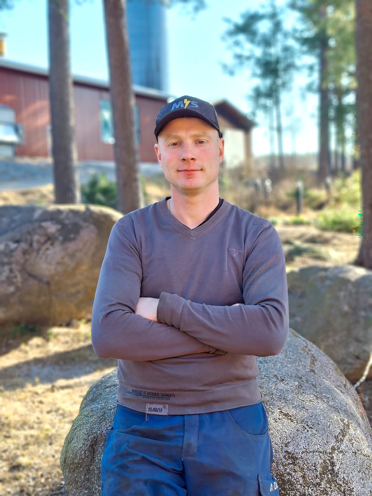 Matti Aspila on lähtöisin Pirkanmaalta, mutta asustaa nykyisin Etelä-Pohjanmaalla.