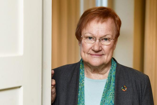 Presidentti Tarja Halonen toivoo jakolinjojen Yhdysvalloissa eheytyvän presidentinvaalien jälkeen siten, että maassa kyettäisiin tulokselliseen poliittiseen yhteistyöhön. LEHTIKUVA / VESA MOILANEN