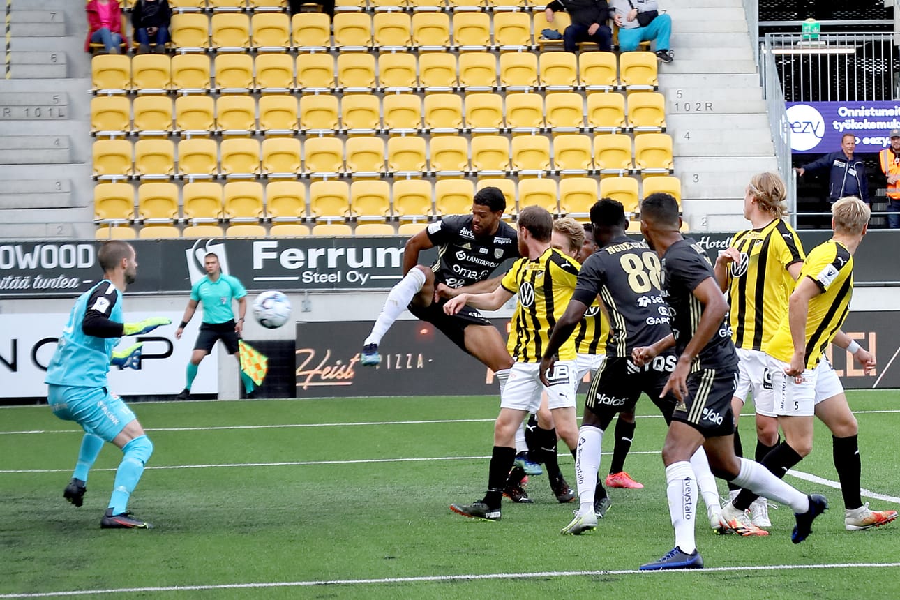 SJK pelaa maanantaina kauden ensimmäisen stadionottelunsa. Arkistokuva:
