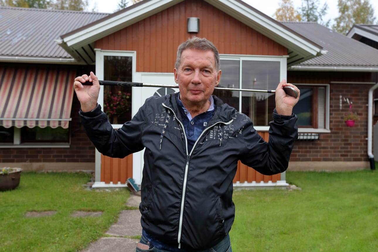 Juhani Enovaara on innostunut golfista. Harrastus tuntuu täydelliseltä: luontoa, paljon kävelyä ja mukavia kavereita.
