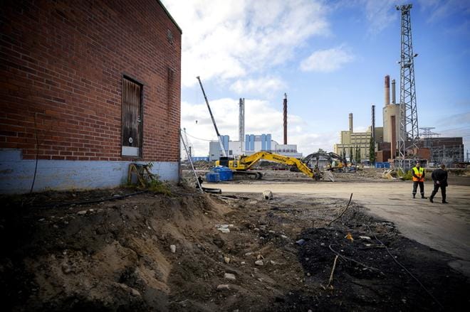 Wärtsilän rakennustyömaalta Vaskiluodosta on poistettu 28 000 tonnia pilaantunutta maaperää. Puhdistustyöt maksoivat 1,3 miljoonaa euroa, josta Vaasan kaupungin osuus on 500 000 euroa. ARKISTOKUVA: JARNO PELLINEN