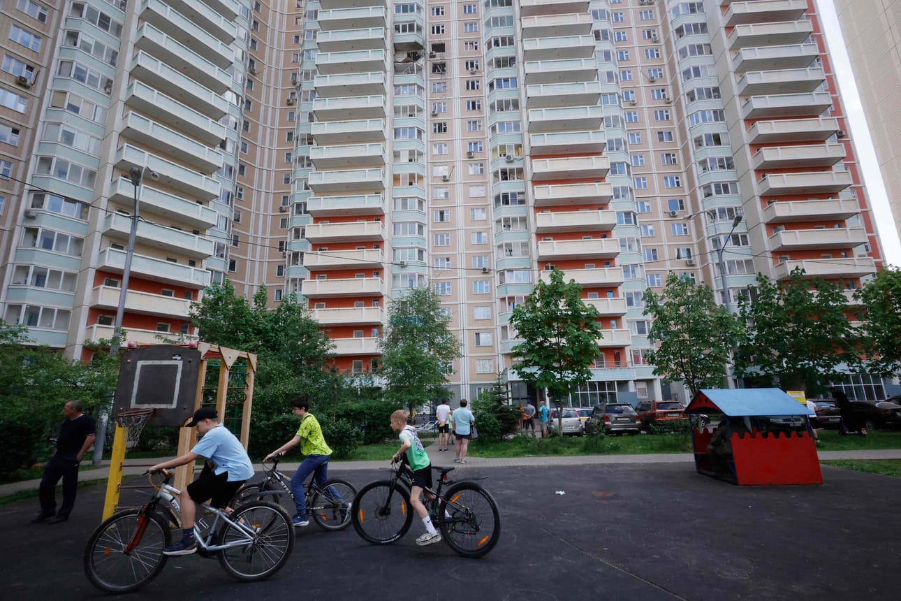 Ukraina iski Moskovan alueelle sadoilla drooneilla.