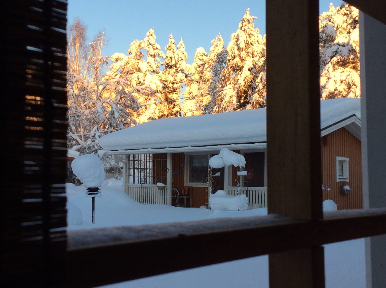 Näitä päiviä toivon meille jokaiselle lisää! Kuva otettu Taivalkoskella 8.1.18