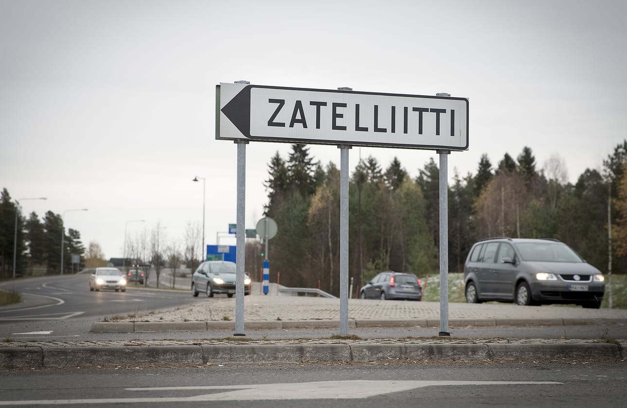 Kempeleen alueella on z-alkuisia nimiä. Zatelliitti on yritysalue. Arkistokuva
