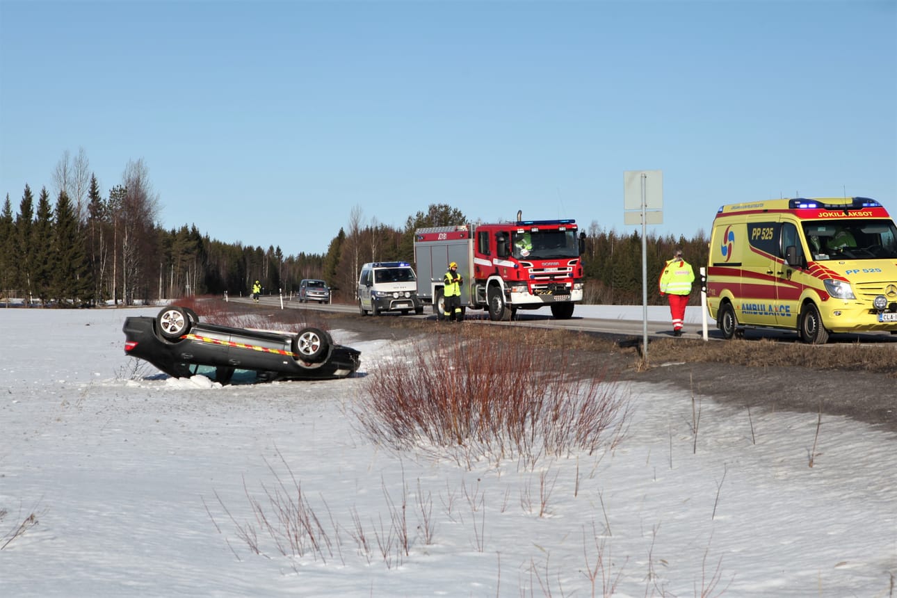 Onnettomuuspaikka oli Nivalan ja Haapajärven välillä.