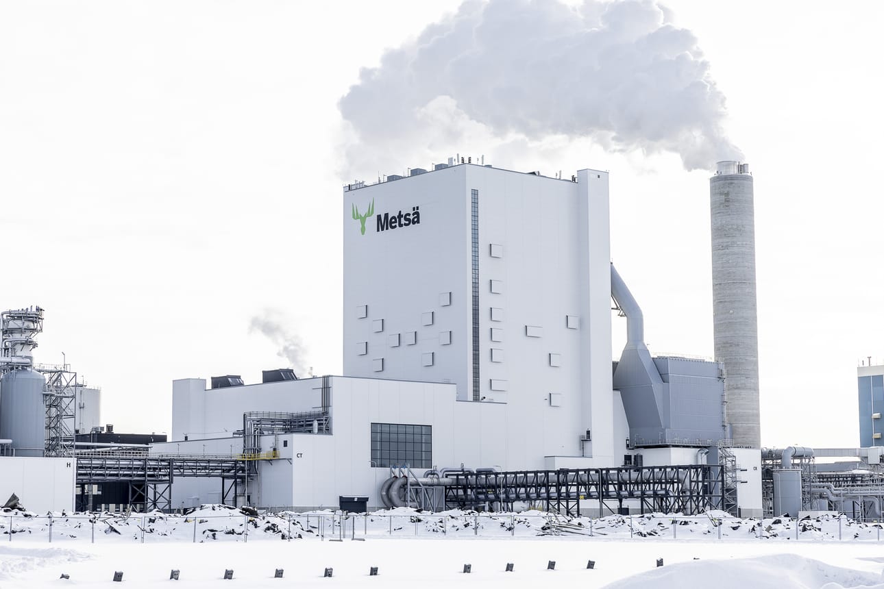 Metsä Groupin muutosneuvottelut ovat päättyneet. Tuotanto Kemin tehtaalla jatkuu normaalisti.