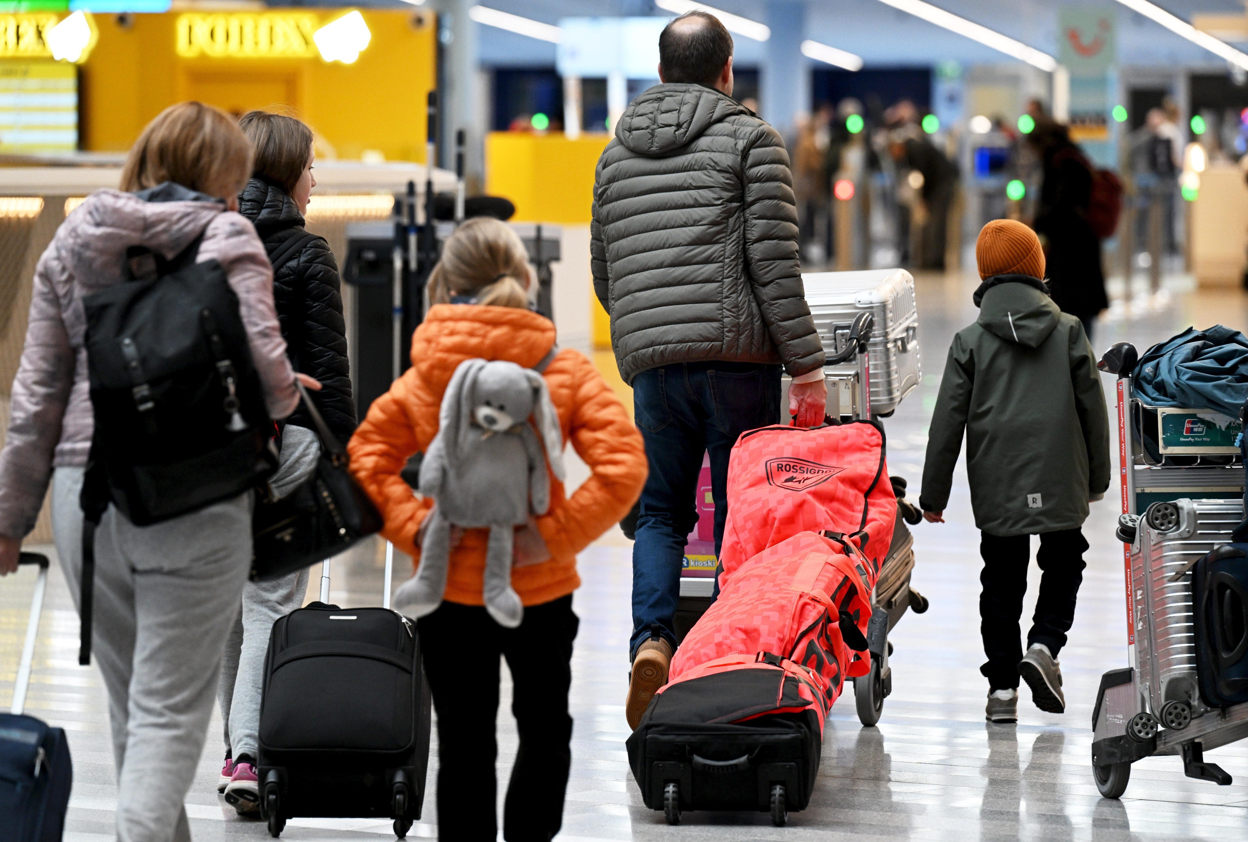 Talvilomakauden menoliikenne käynnistyy tänään