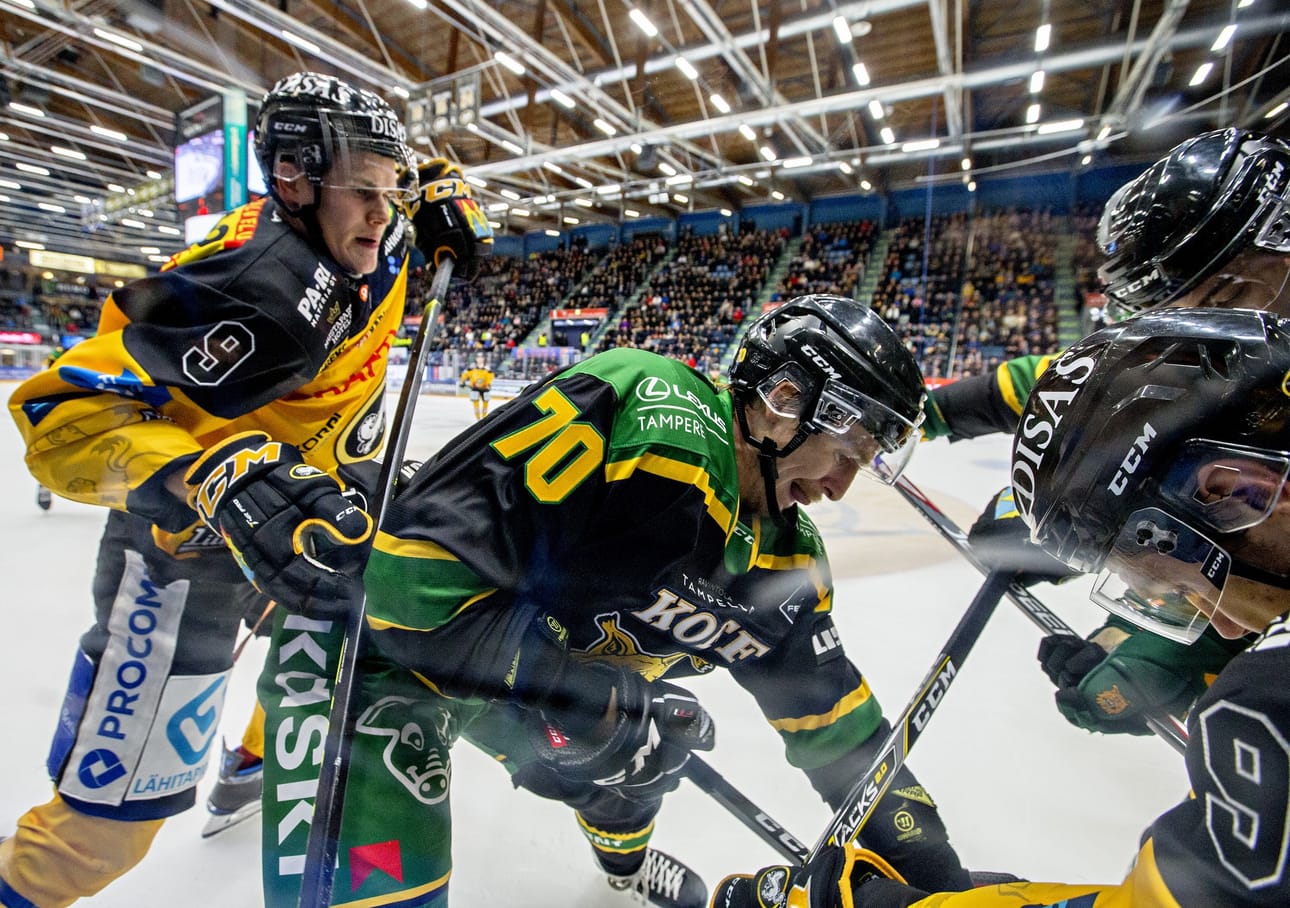 Kärpät möyhensi Ilveksi jo avauserässä.