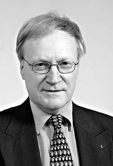 Kuntien taloustilanteesta varoittava Oulun entinen kaupunginjohtaja Risto Parjanne siirtyy ensi vuonna syrjään Kuntaliitosta.