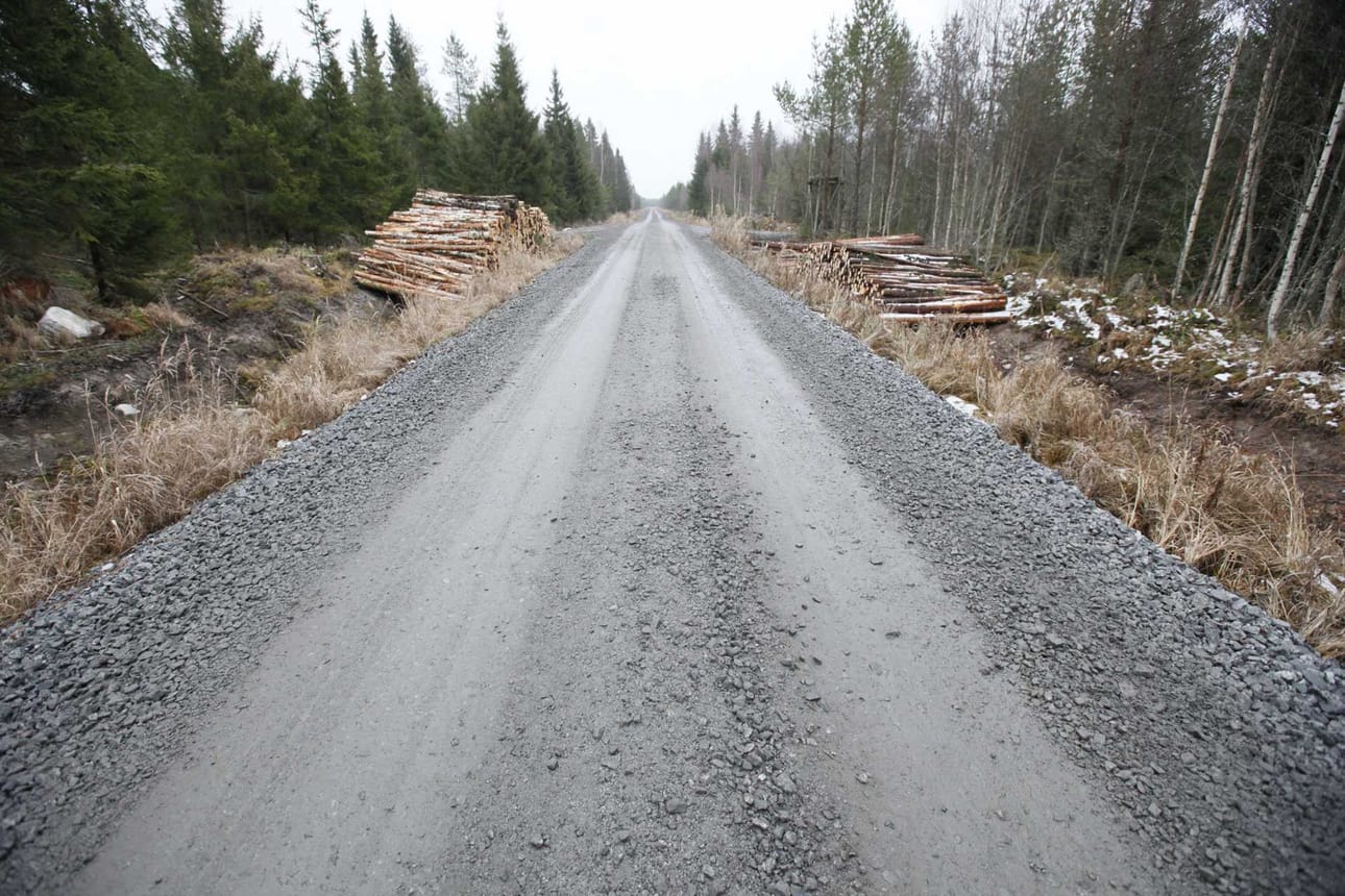 Suomessa rakennetaan ja kunnostetaan metsäteitä vuosittain valtion tuella 1¿000–1¿500 kilometriä.