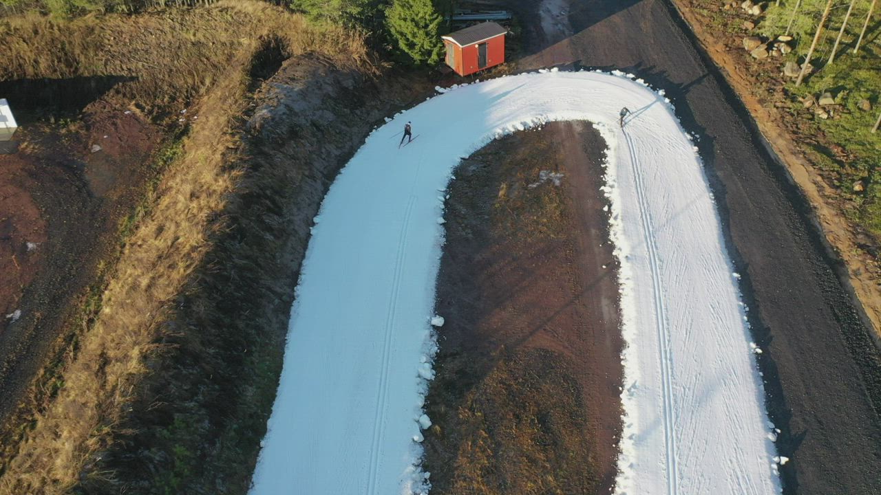 Sankivaarassa hiihdetään jo