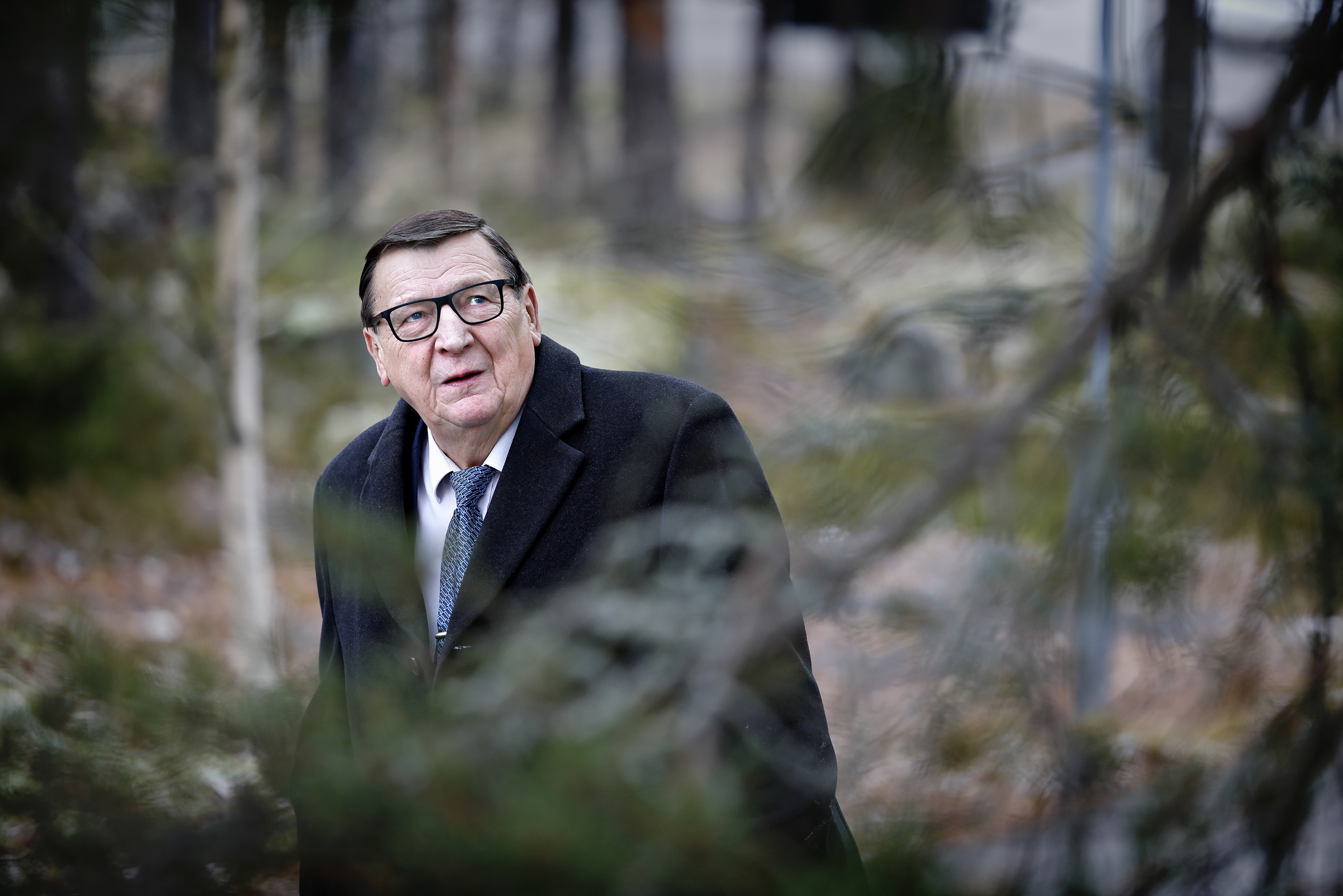 "Tiedettiin, miten arvaamaton naapuri saattoi olla" – Raimo Vistbackalta löytyy myös ymmärrystä suomettumisen ajan poliitikkojen toiminnalle 
