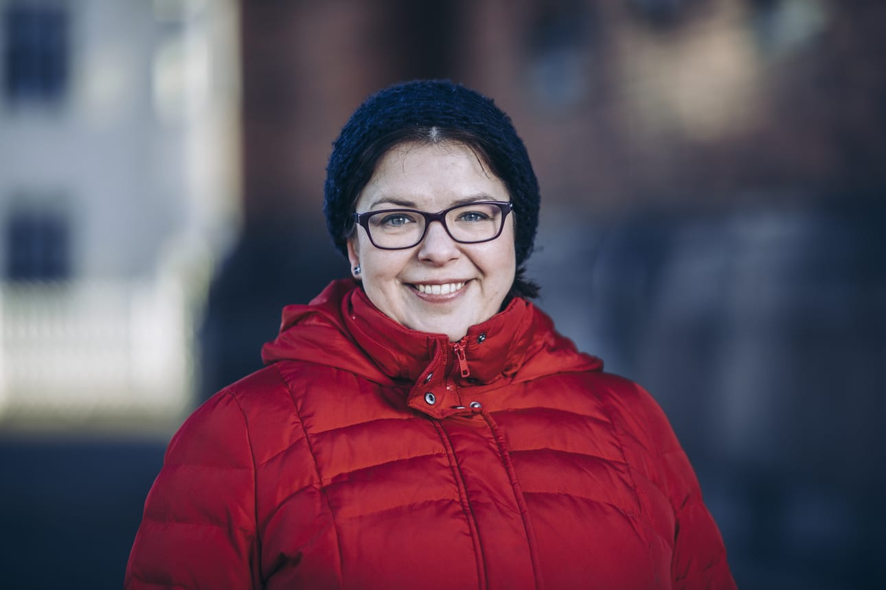 Elena Gorschkow-Saloranta, 39, käy aktiivisesti Helsingin ortodoksisen seurakunnan Uspenskin katedraalissa. Gorschkow-Saloranta on toiminut ortodoksisen kirkon eri elimissä.