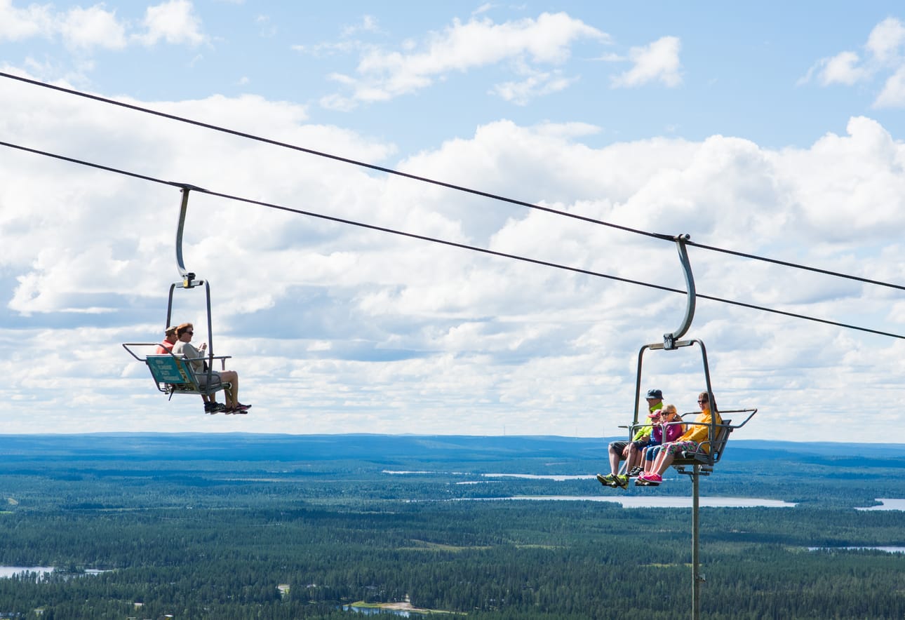 Kesällä 2016 kesäkelkkaradalle pääsi maisemahissillä.