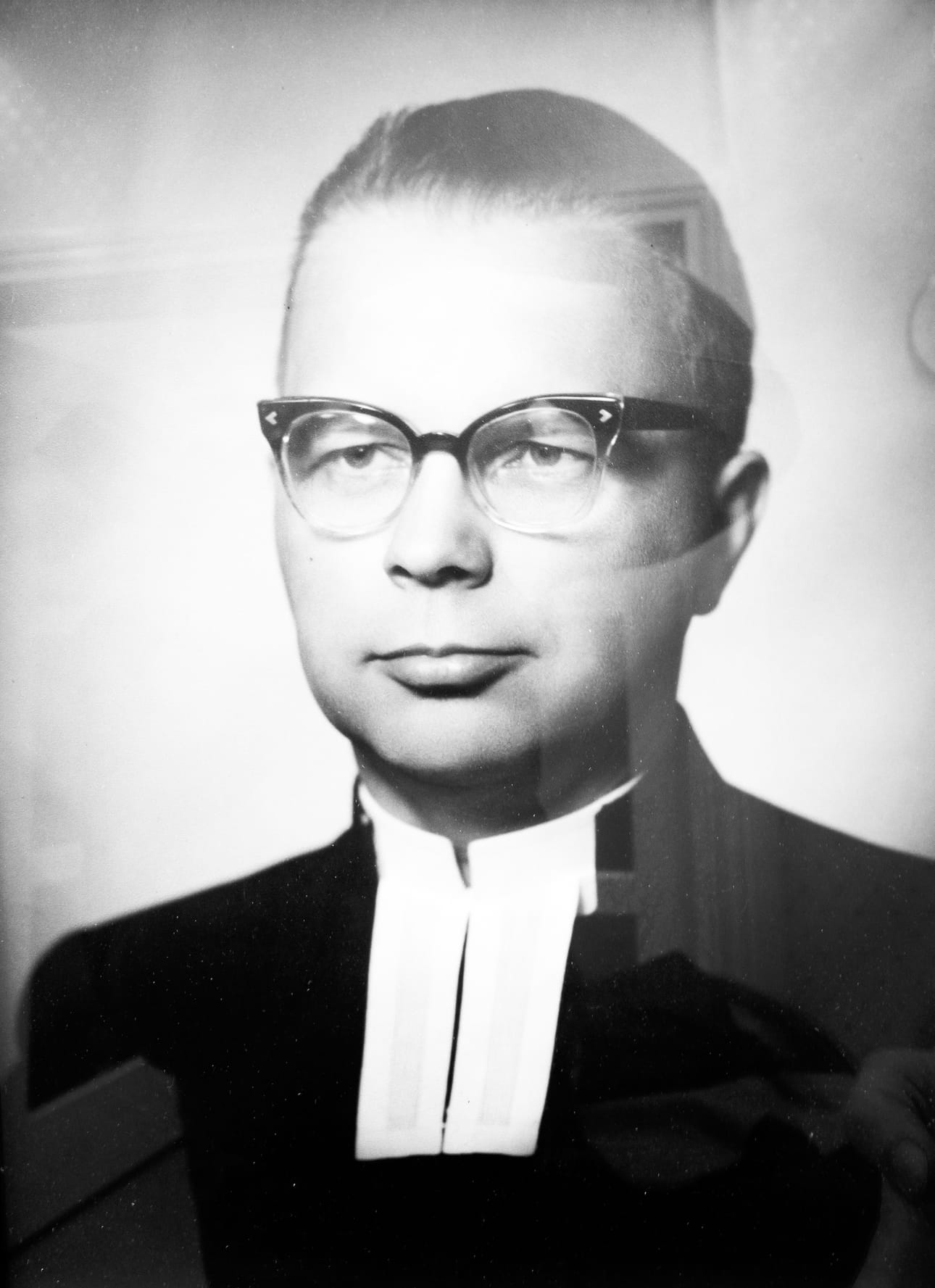 Kirkkoherra Lauri Oravainen.