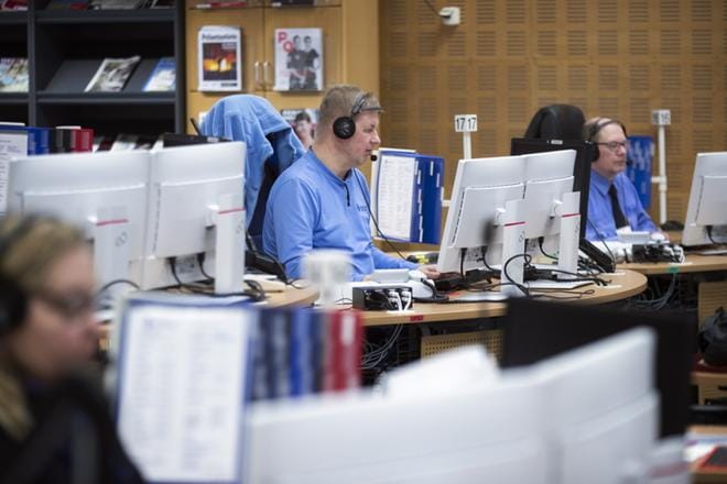 Vaasan hätäkeskuksessa käyttöön otettu Erica-hätäkeskustietojärjestelmä yhdenmukaistaa ja tehostaa hätäkeskustoimintaa koko maassa. KUVA: JARNO PELLINEN