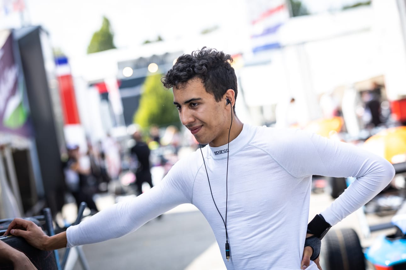 William Alatalon uran jatkonäkymät ovat vielä hämärän peitossa.