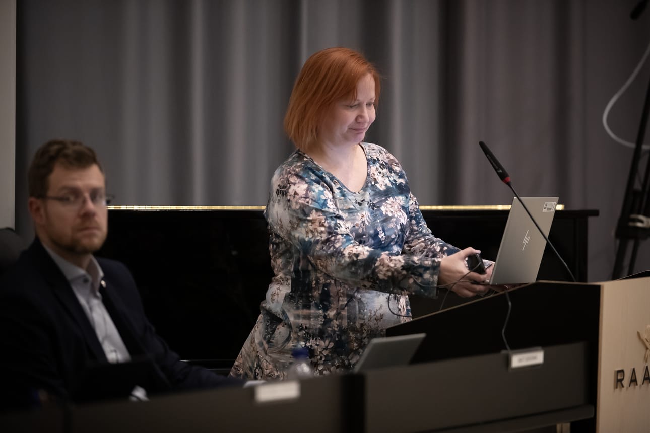 Vasemmistoliitto nosti Minna Aallon kaupunginhallituksen varsinaiseksi jäseneksi.