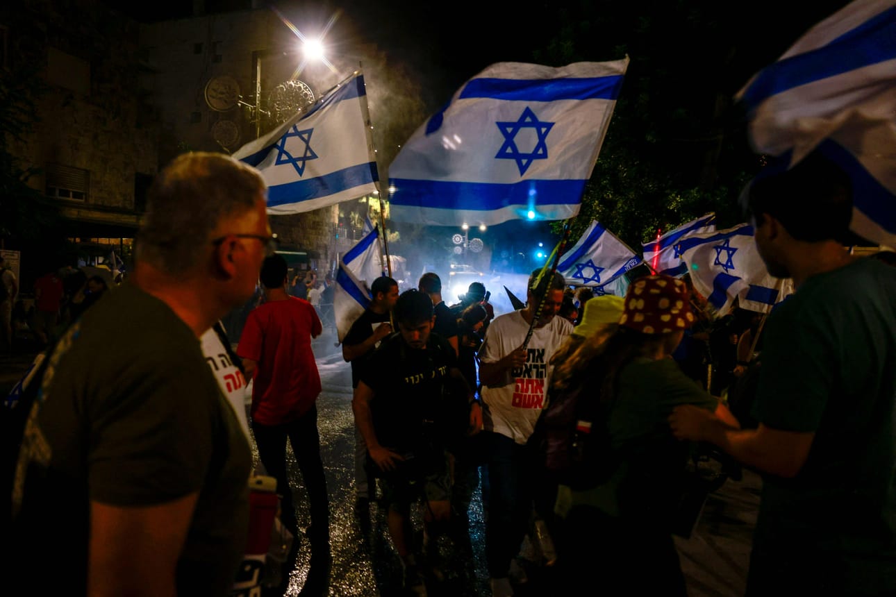 Israelin sotilastiedustelu varoitti muistiossaan äärijärjestö Hamasin suunnitelmista ennen lokakuun hyökkäystä, kertoi maan yleisradioyhtiö Kan. LEHTIKUVA/AFP