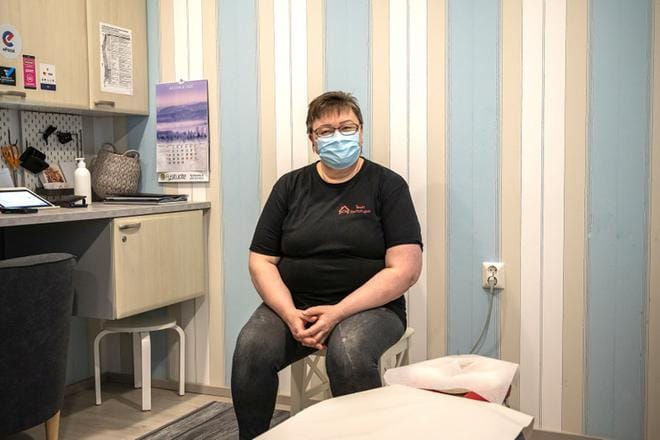 Tiina Latvala toteaa, että on pärjännyt herkällä alalla korona-aikana yllättävän hyvin.