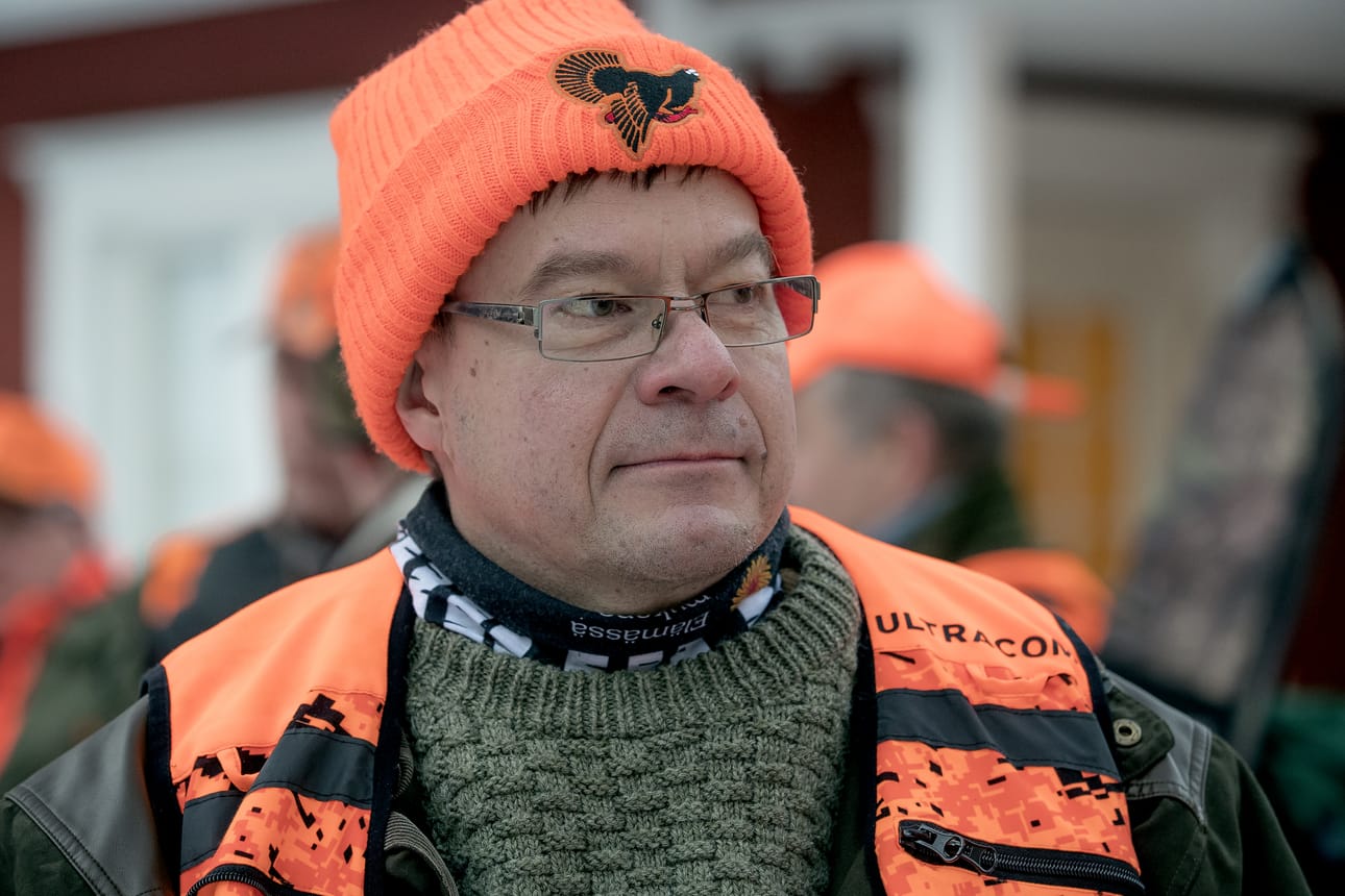 Myös kansanedustaja Antti Rantakangas osallistui maanantaiseen hirvipäivään.