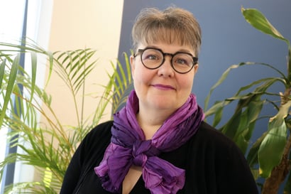"Suomi tarvitsee laaja-alaista osaamista ja hyvinvoivia kansalaisia" –Rehtori Anu Hultqvistin juhlapuhe Merijärven itsenäisyyspäivän juhlassa