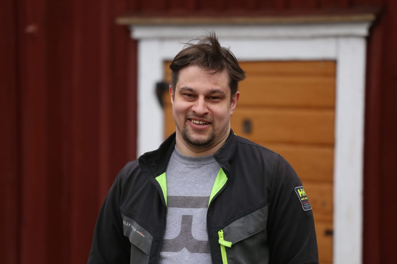 Maatalousyrittäjä Harri Sippola on äänessä maatalousaiheisessa podcastissa tällä viikolla.