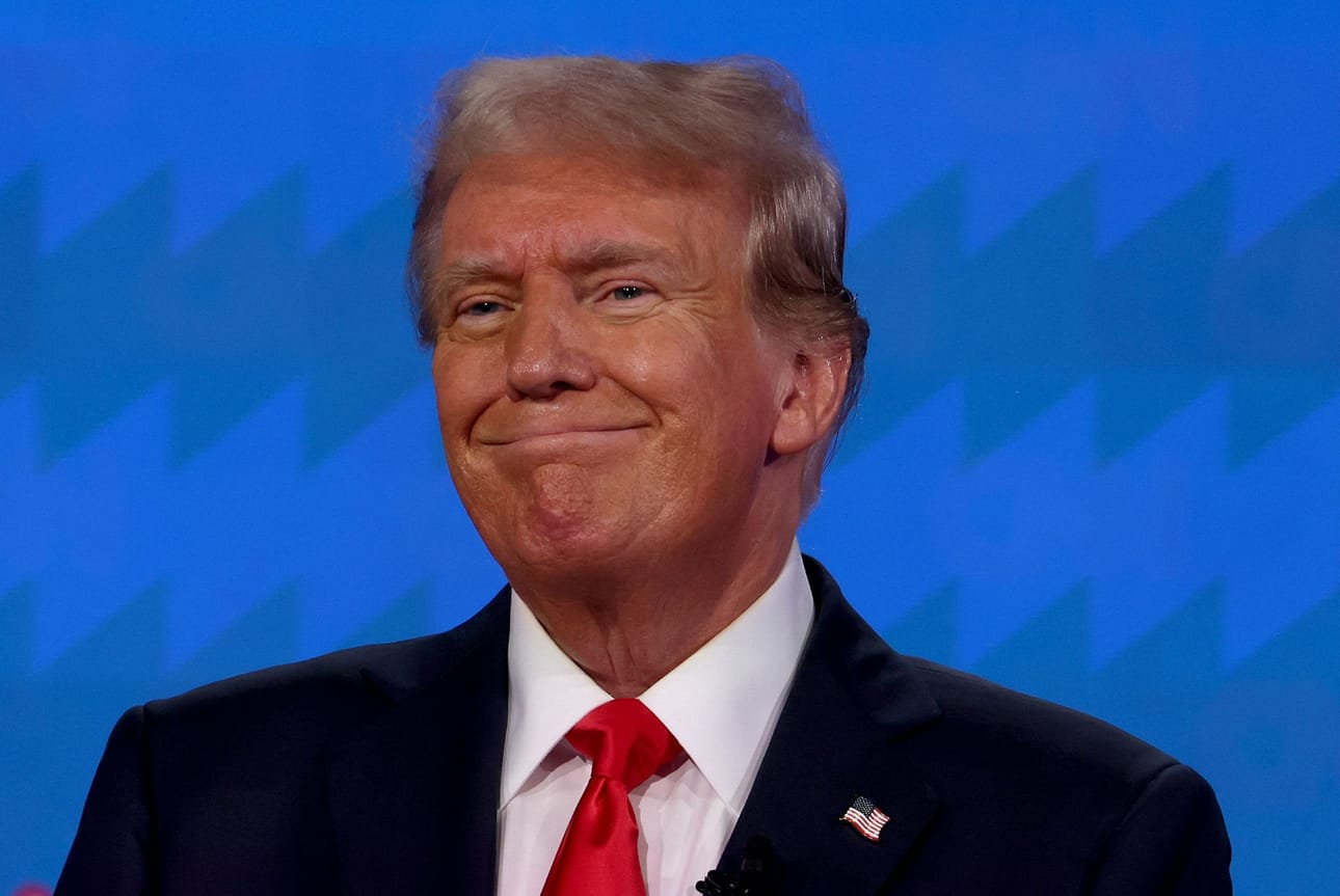 Yhdysvaltain entisellä presidentillä Donald Trumpilla on osittainen syytesuoja, Yhdysvaltain korkein oikeus päätti. LEHTIKUVA/AFP