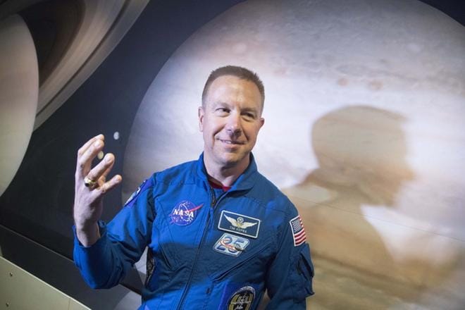 Astronautti Timothy Kopra on viettänyt yhteensä 244 päivää avaruudessa. Kopra vierailee tällä viikolla Suomessa. KUVA: Mauri Ratilainen / Com.pic