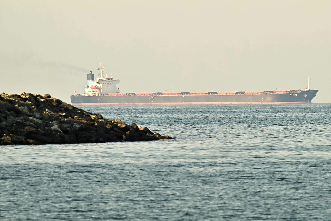 Hormuzinsalmen rahtiliikenne on takunnut Yhdysvaltain ja Iranin välisen sodan seurauksena. Kuva helmikuun lopulta ennen sodan alkua.