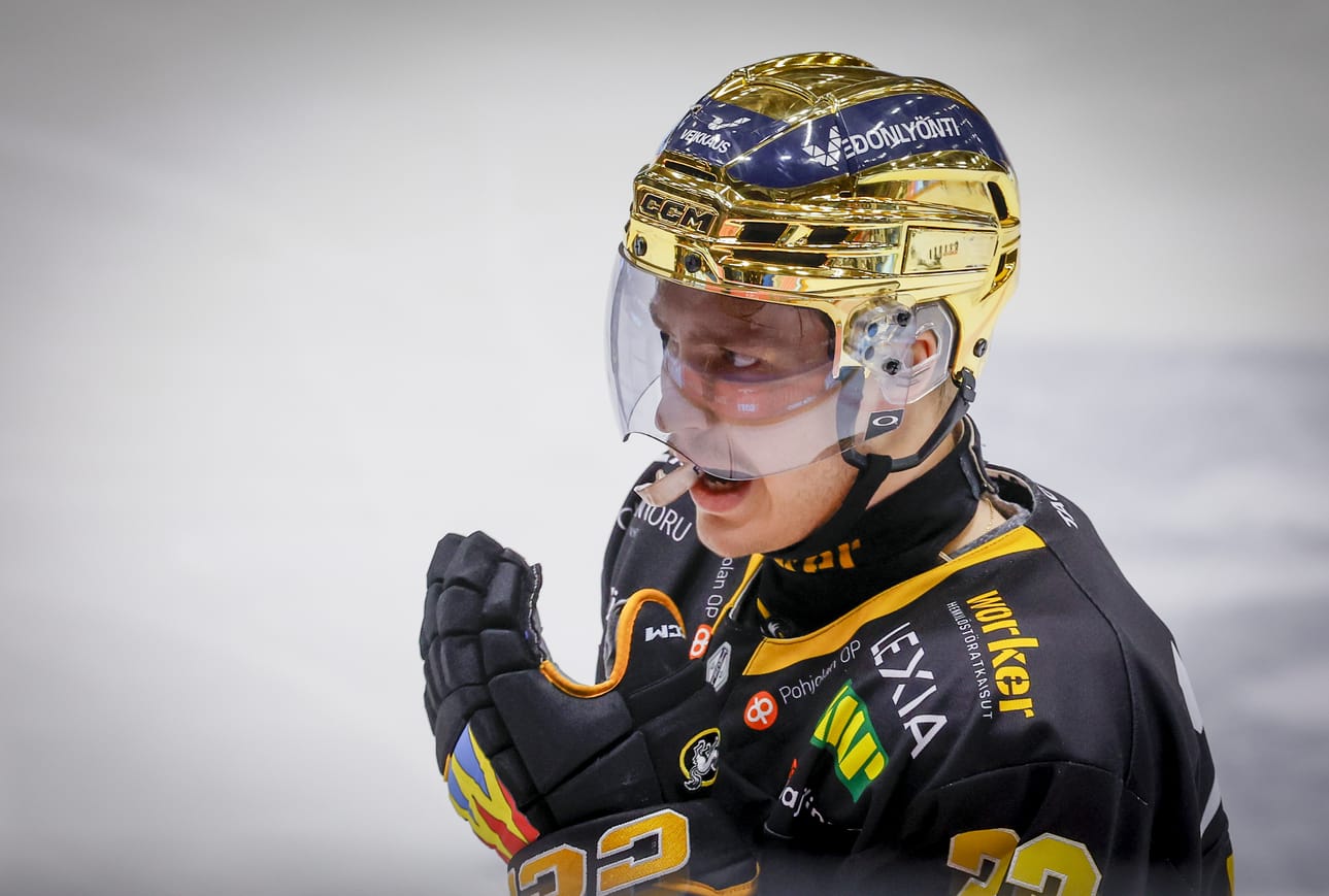 Ykkössentteri Roni Hirvonen palaa kokoonpanoon.