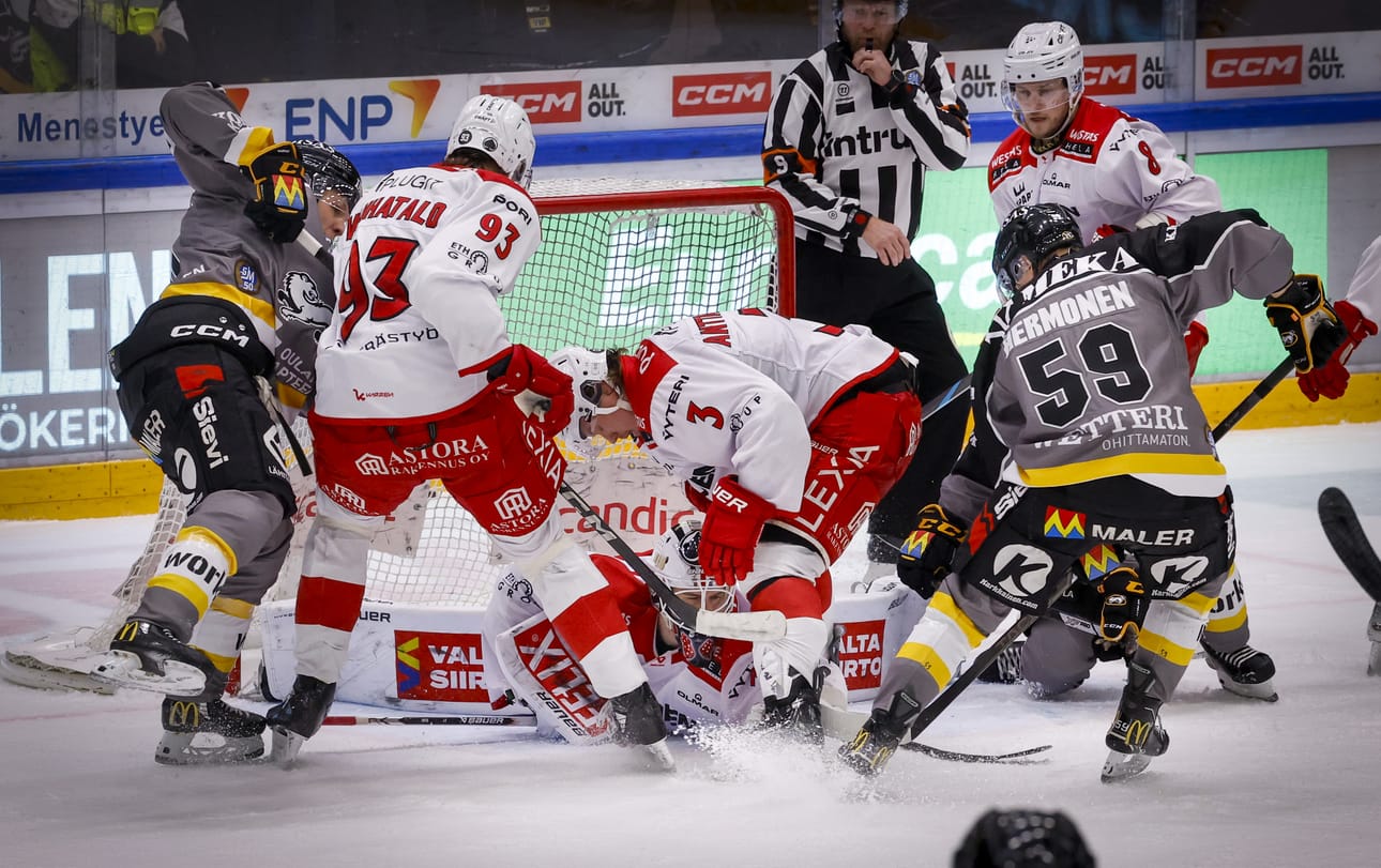 Kärpät sai tänään vierasjoukkue Ässiltä kylmää kyytiä.