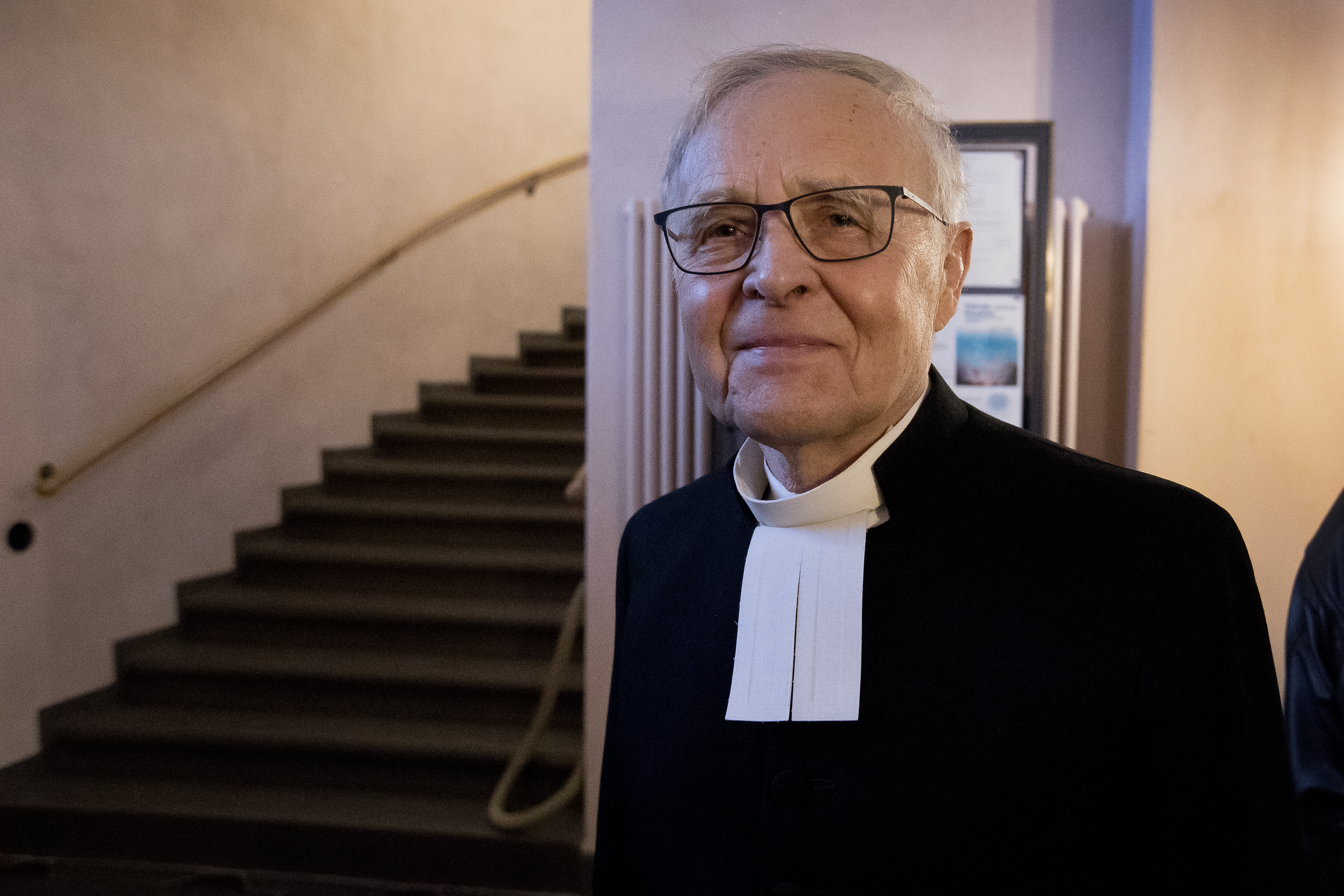 Joensuun edeltäjät Kalevi Silvola (kuvassa) ja Tuomo Matala olivat mukana juhlassa.