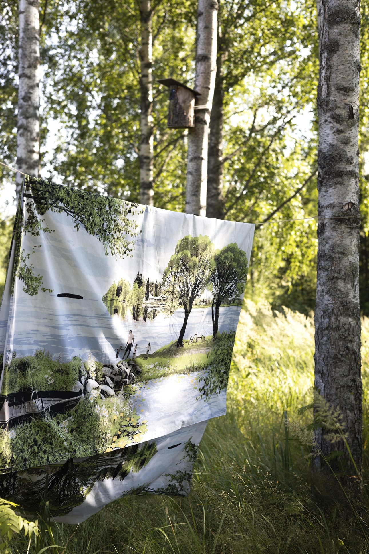 Pala taivasta -kangasta syntyi vuonna 2022.