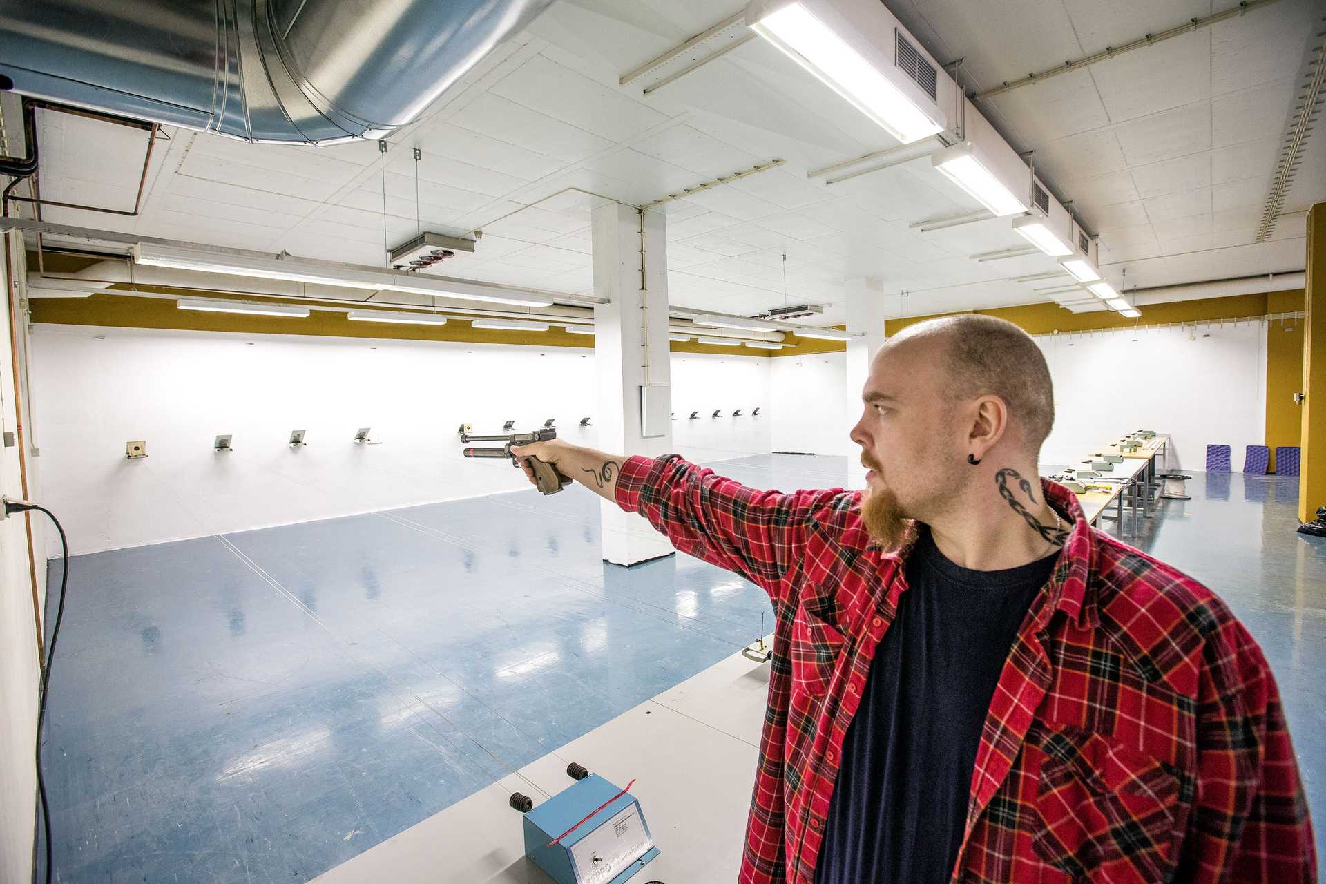 Virastotalon alakerrassa sijaitseva rata avataan virallisesti maanantaina. Timo Keskisimonen testasi sitä jo tällä viikolla.