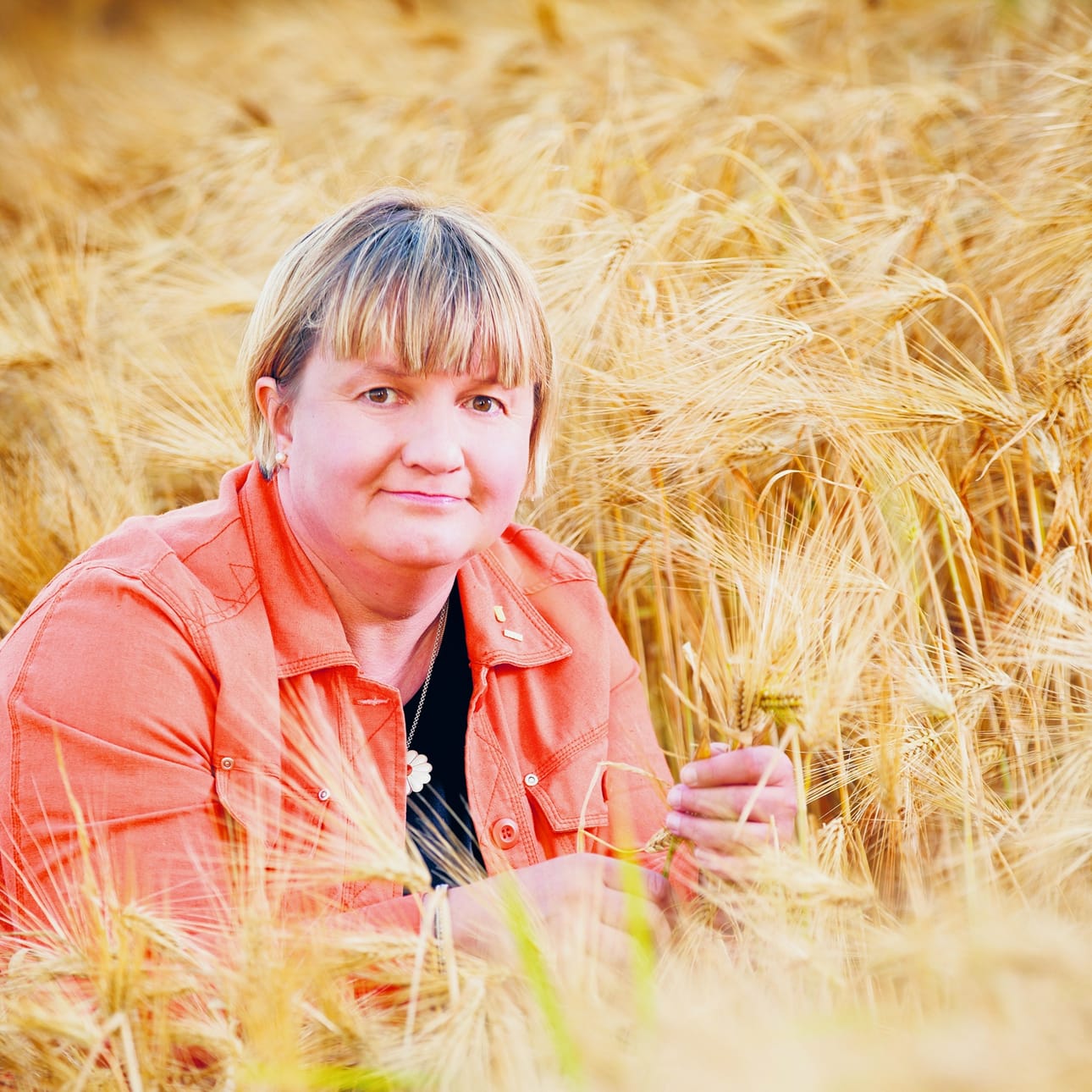 Bäckman on jo ehtinyt tutustua brysseliläiseen ruokakulttuuriin. Virkamiesten ja –naisten luvatussa kaupungissa suositaan erityisesti nopeaa ruokaa. Suomalaisia perunaruokia on harvemmin tarjolla. – Itselleni peruna on parasta uusien pottujen muodossa. Sipulin, voikastikkeen ja tillin kanssa.
