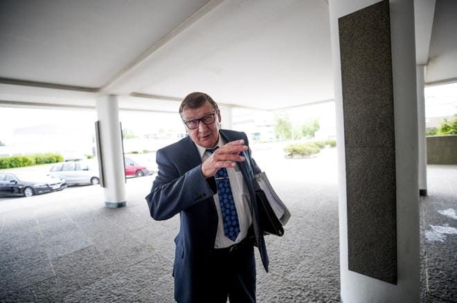 Raimo Vistbacka harkitsee siirtymistä Siniseen tulevaisuuteen, kertoo. Yle. Kuva: Jaakko Elenius