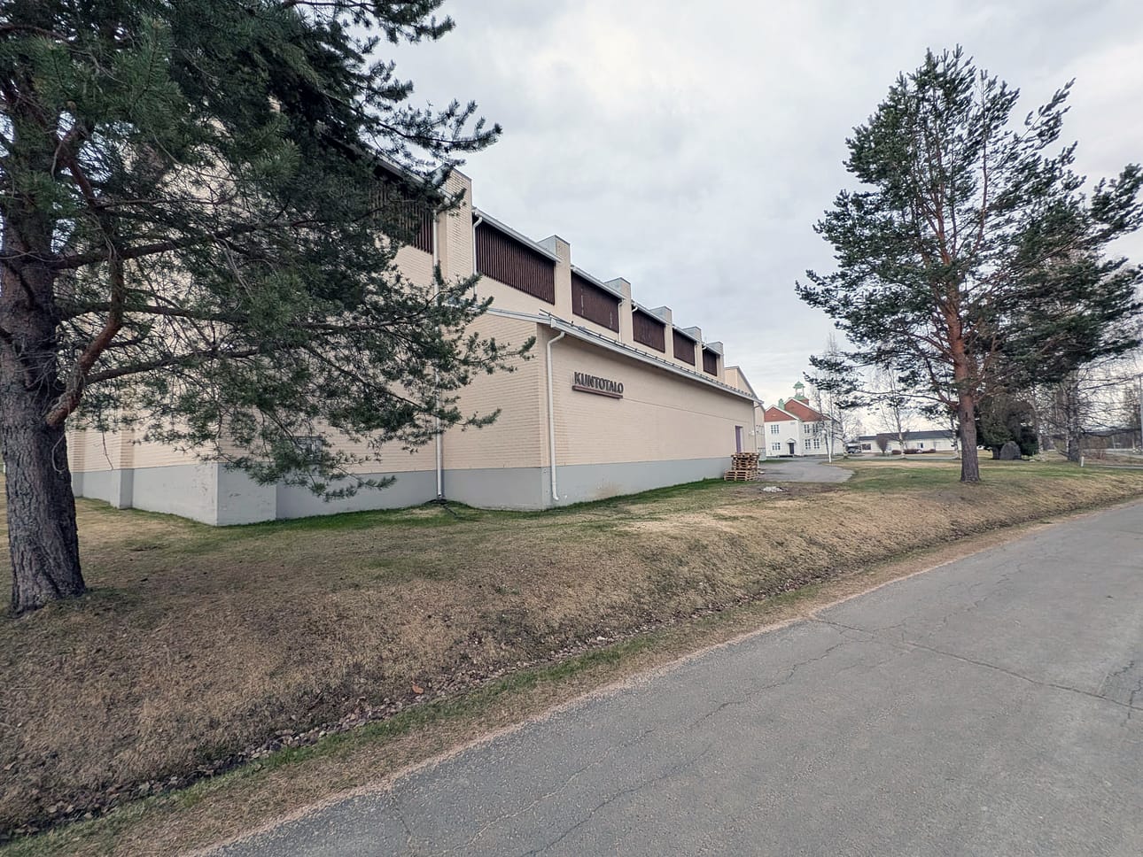 Ylitornion kuntotalo sulkee ovensa tällä viikolla peruskorjauksen ajaksi. Uimahalli on viimeisen päivän auki lauantaina.
