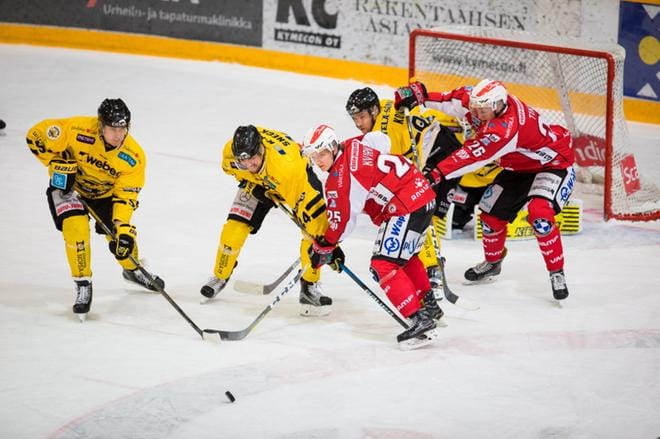 SaiPa kukisti Sportin torstaina Lappeenrannassa avauserän maalillaan. Kuva: Etelä-Saimaa / Kimmo Metsälä