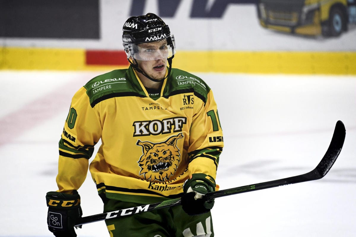 Ilves-kapteeni Eemeli Suomi lukeutuu Jääkiekon Liigan tehohyökkääjiin. LEHTIKUVA / EMMI KORHONEN