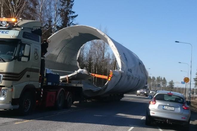 Suuri siltarumpu matkasi näyttävästi eteenpäin Vaasassa sunnuntaina.