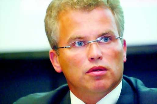 Kim Ignatius tulee Harri Koposen jättämälle paikalle TeliaSoneran varatoimitusjohtajaksi.