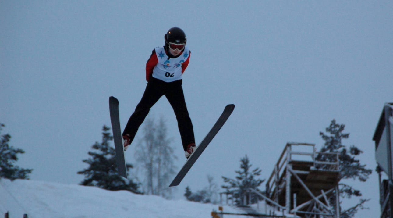 Taivalkosken Kuohun Eemeli Kurttila esitti tyylikkäitä suorituksia kauden avauskilpailussaan.