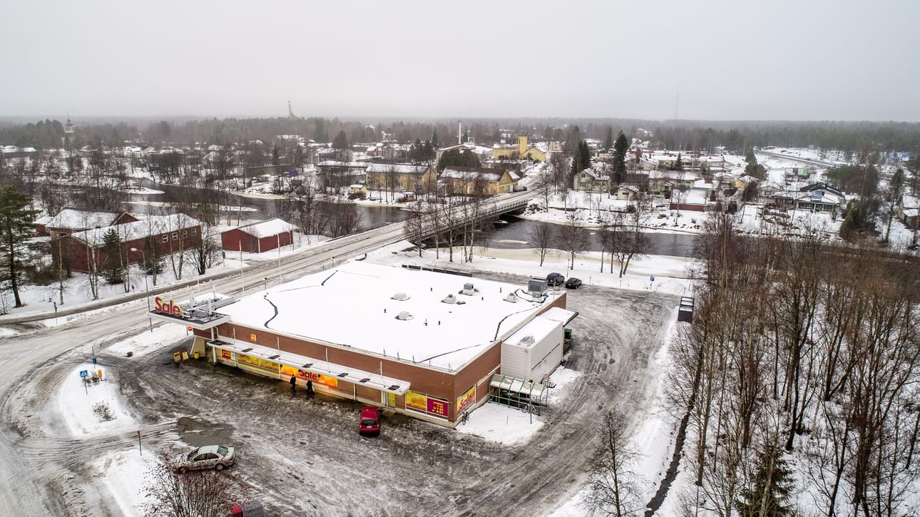 Pyhäjoen kunnan ja Osuuskauppa Arinan sopima kiinteistökauppa koskee Arinan vanhaa kauppapaikkaa Pyhäjoen keskustassa. Tälle paikalle suunnitellaan nyt Pyhäjokitaloa.