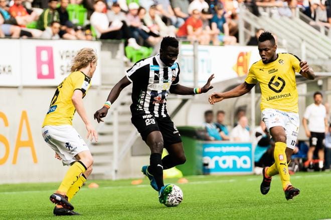 Ibrahima Gueye jatkaa kauden loppuun Vaasassa. Kuva: Samppa Toivonen