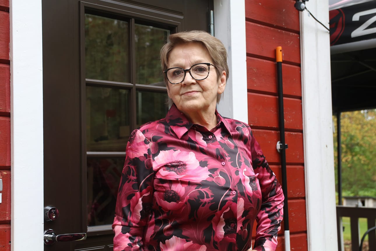 Eila Kivioja laihdutti lihavuuslääkkeiden avulla. Kahdessa vuodessa paino on pudonnut 23 kiloa, ja tavoitteena on pudottaa vielä pari kiloa.