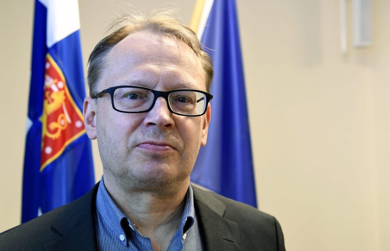 VATT:n johtava tutkija Seppo Kari Helsingissä 26. huhtikuuta 2019. LEHTIKUVA / MARTTI KAINULAINEN