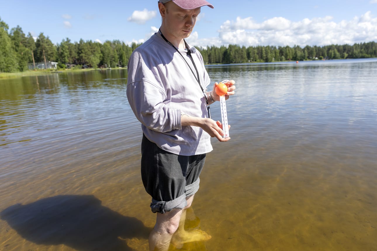 Kävimme mittaamassa uimaveden lämpötiloja ympäri Oulua.